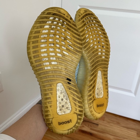 Adidas Yeezy Pre-owned Cloud White Non-Reflective Sneakers - Picture 9 of 9